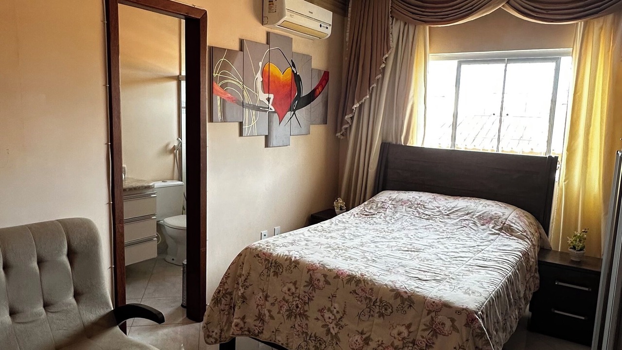 Photo of Bedroom in Taperapua Beach