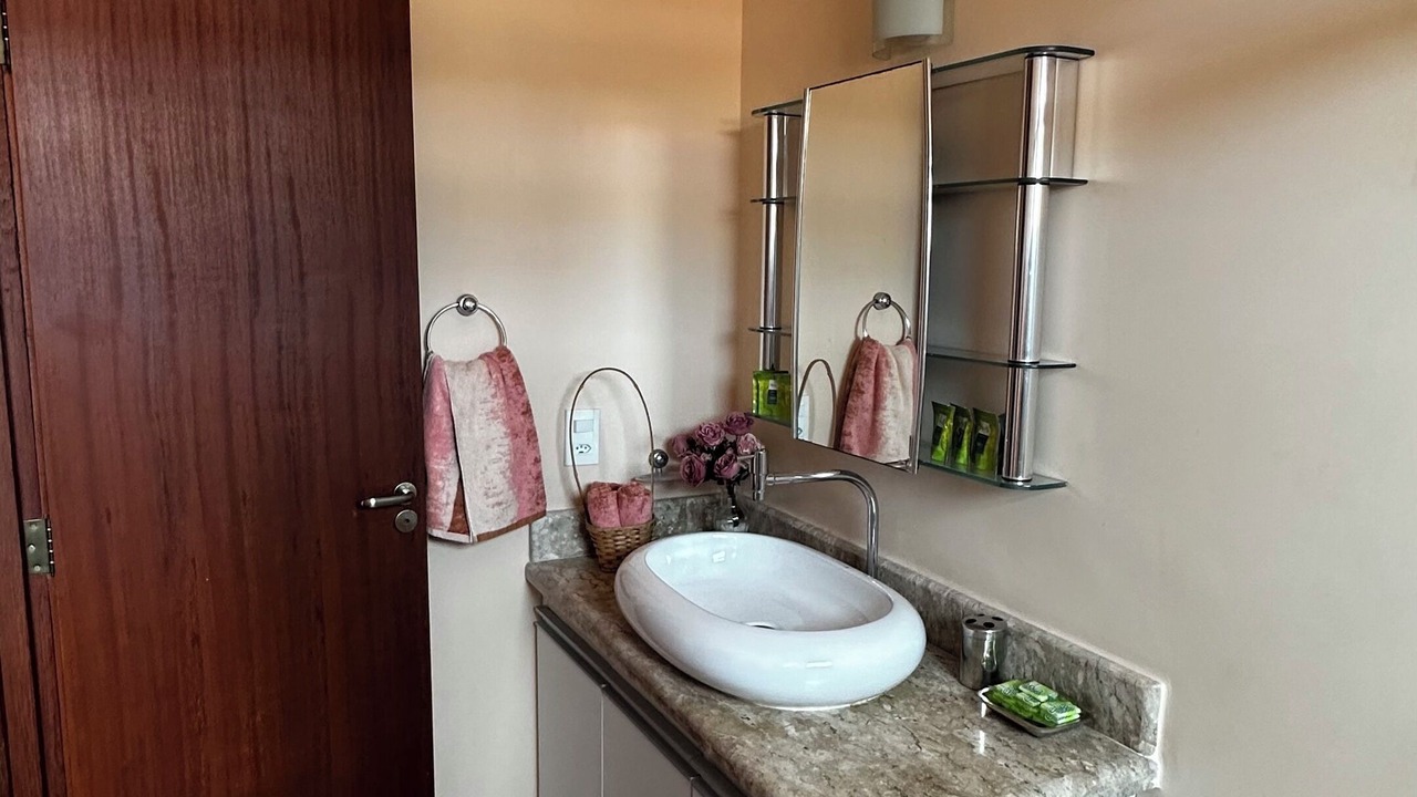 Photo of Bathroom in Taperapua Beach