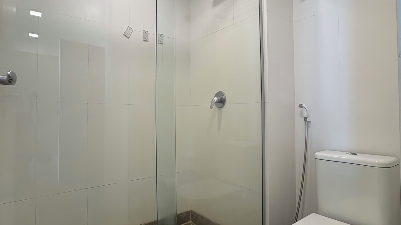 Photo of Bathroom in Monumental Axis