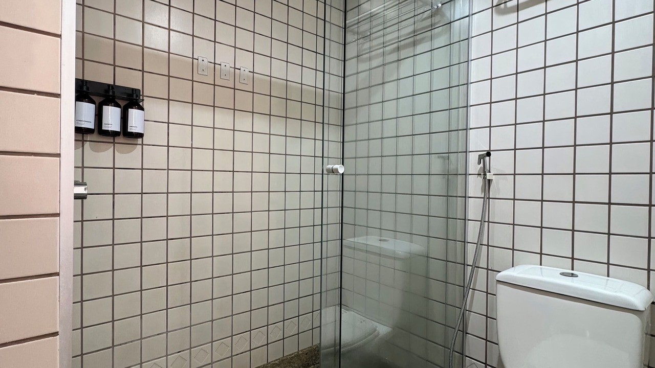 Photo of Bathroom in Monumental Axis