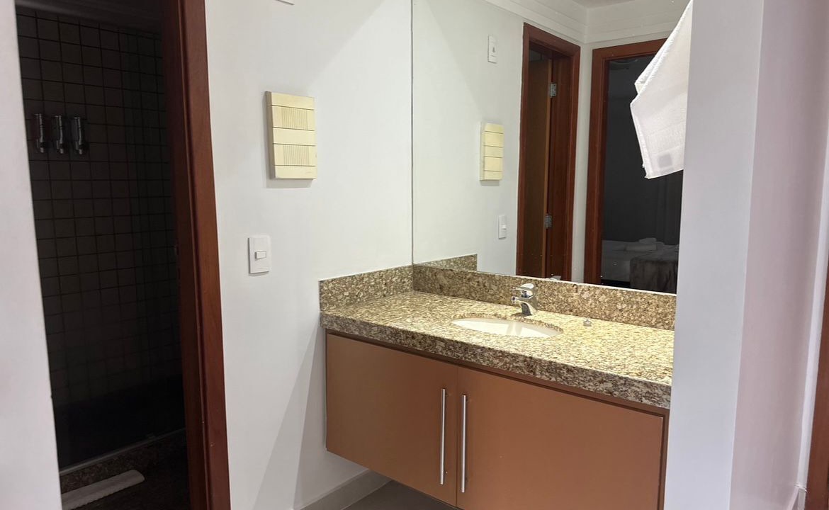 Photo of Bathroom in Monumental Axis
