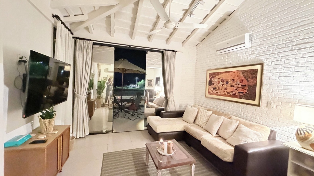 Photo of Livingroom in San Bernardino
