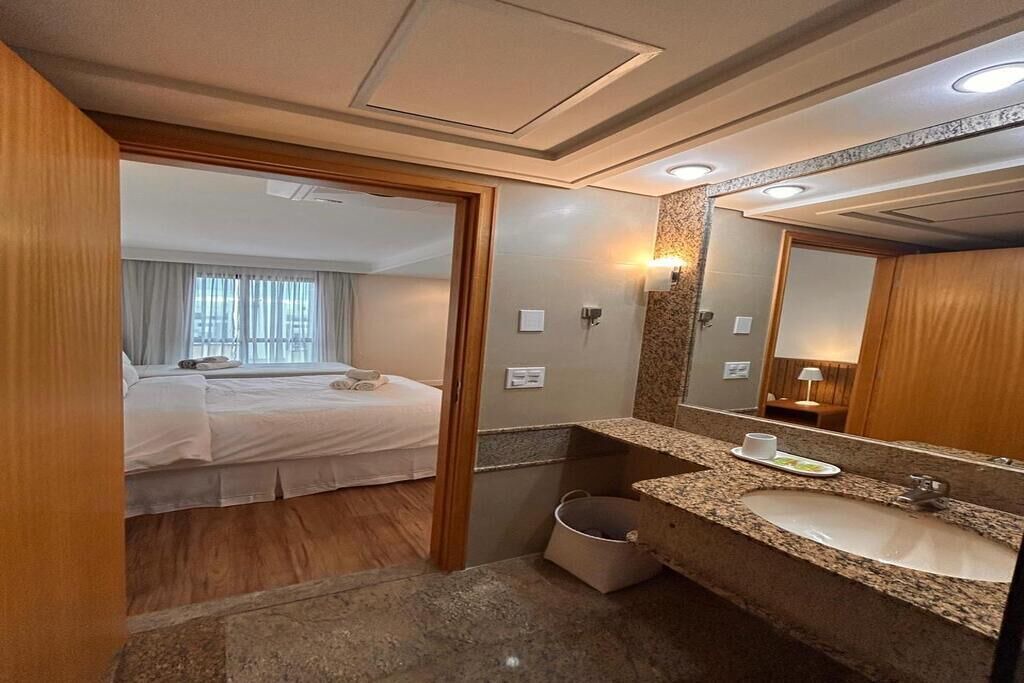Photo of Bathroom in Monumental Axis