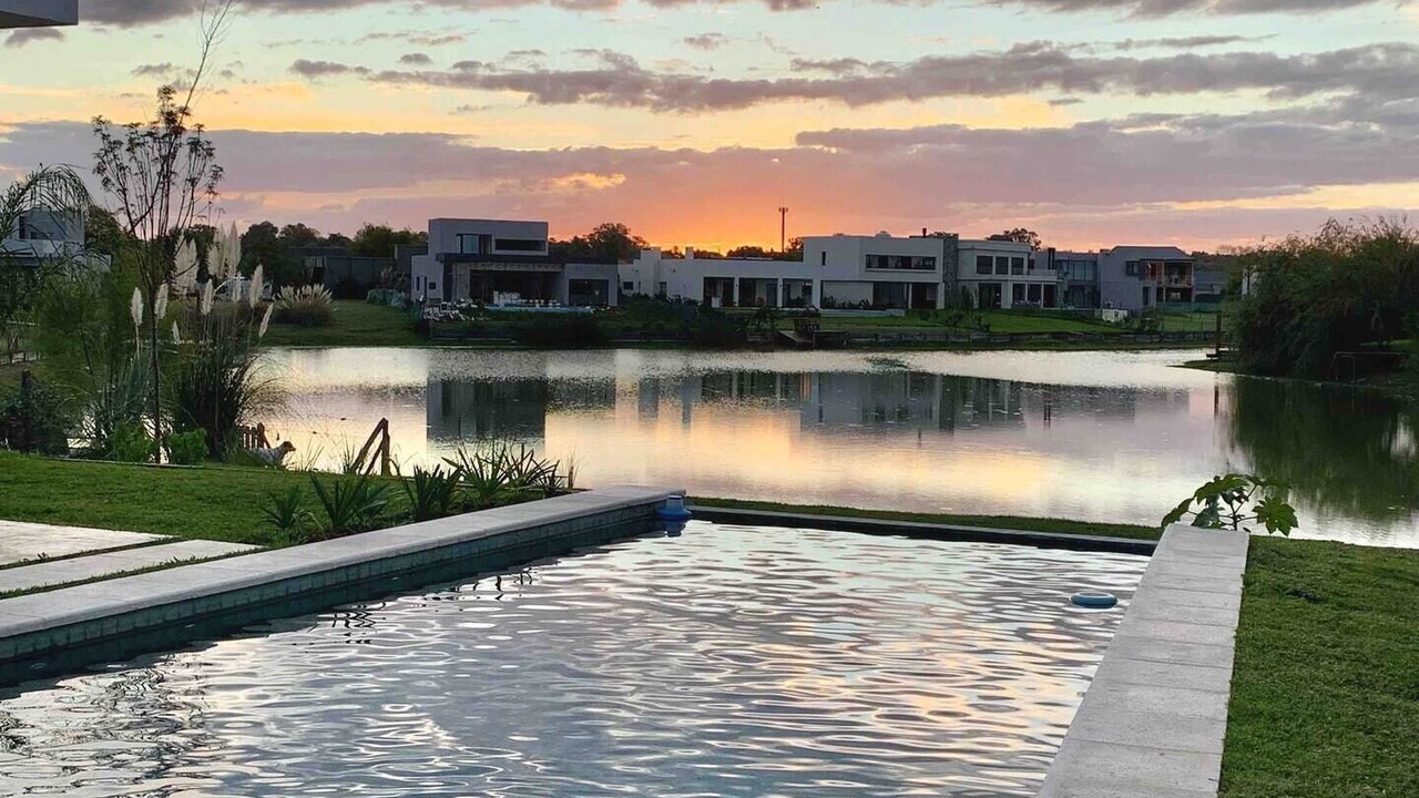 Photo of Outdoor in Belen de Escobar