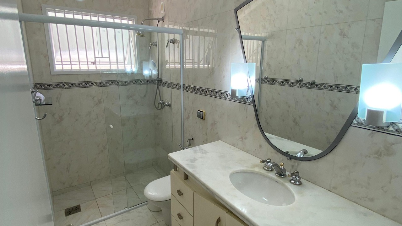 Photo of Bathroom in Jurere Internacional