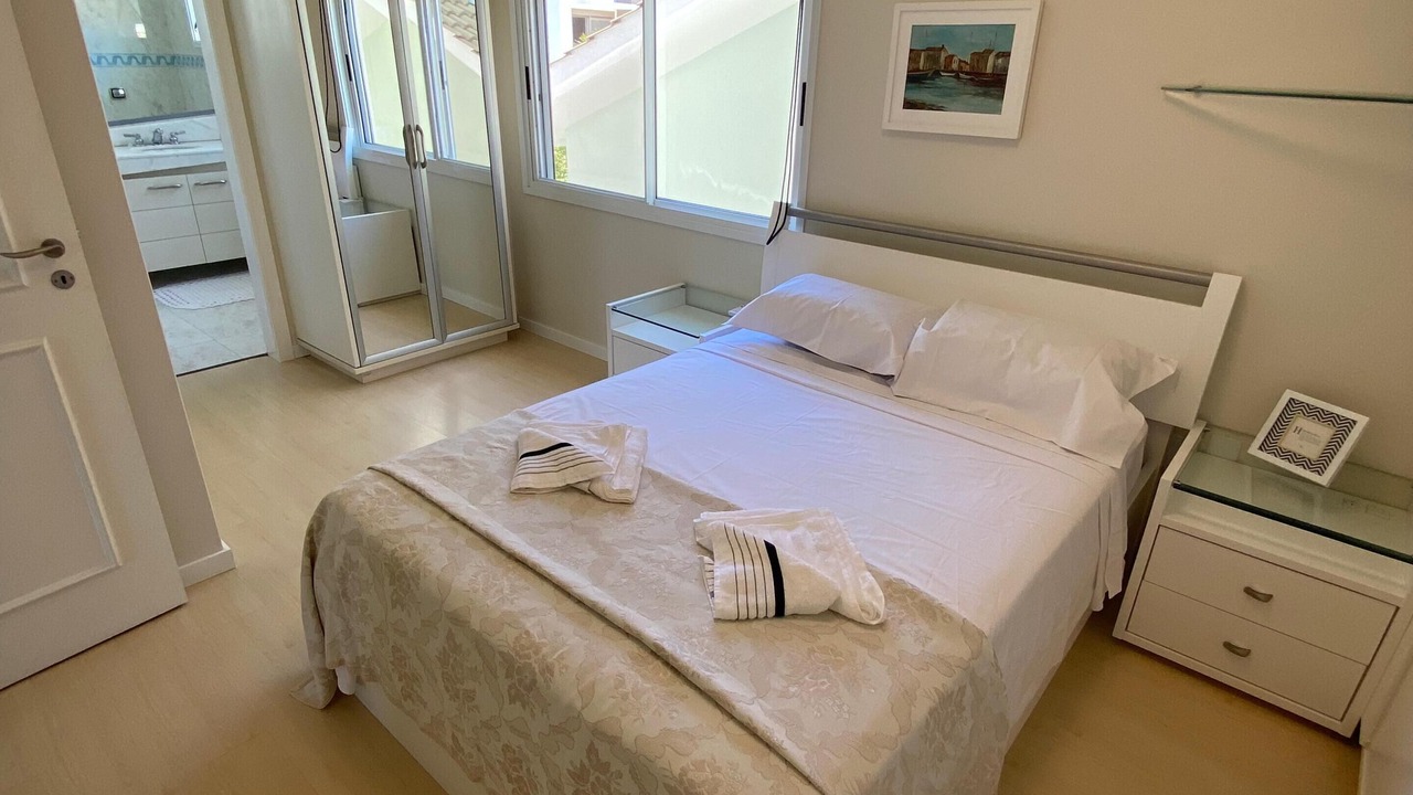 Photo of Bedroom in Jurere Internacional