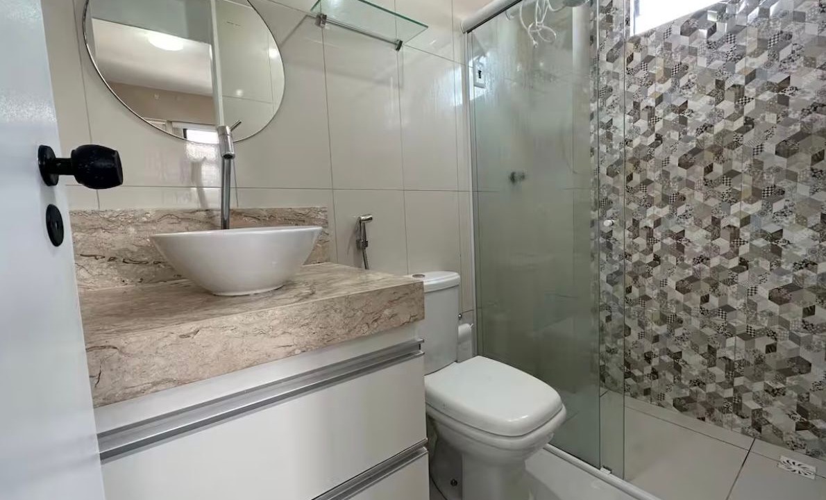 Photo of Bathroom in Poco