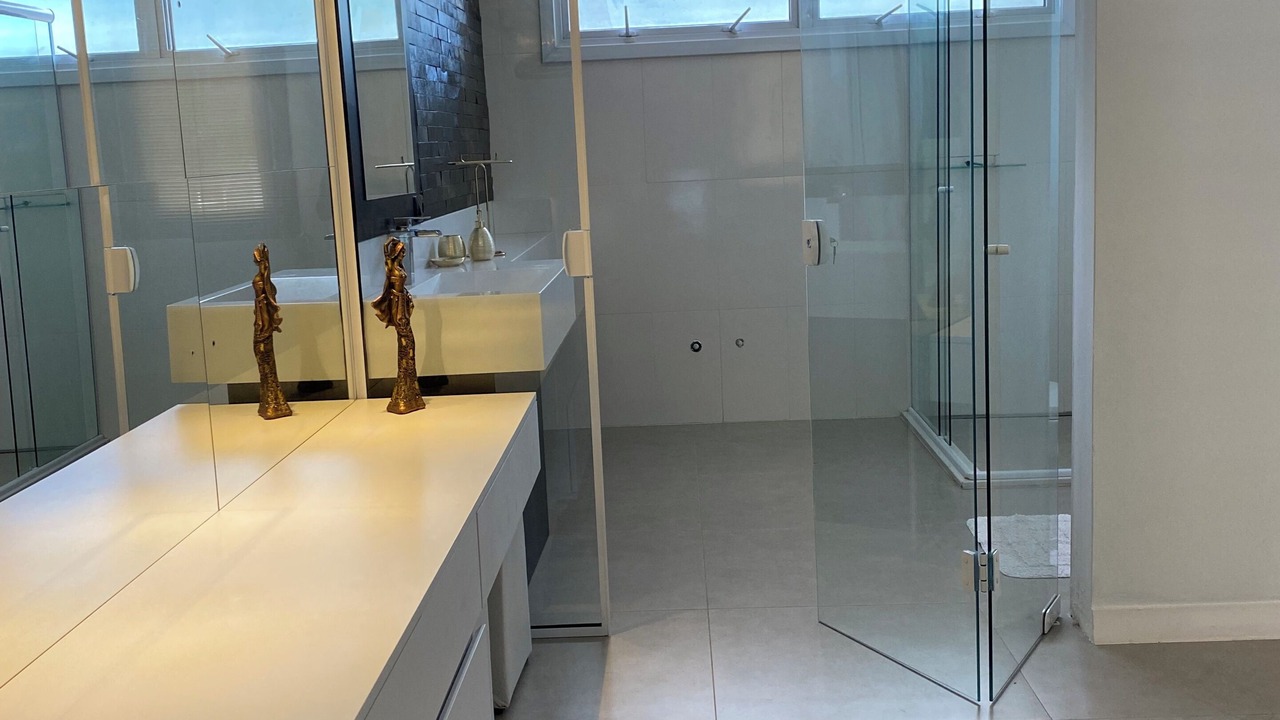 Photo of Bathroom in Jardim Europa