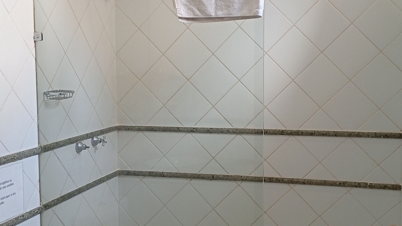 Photo of Bathroom in Comercio