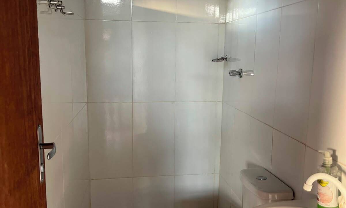 Photo of Bathroom in Jaboticatubas