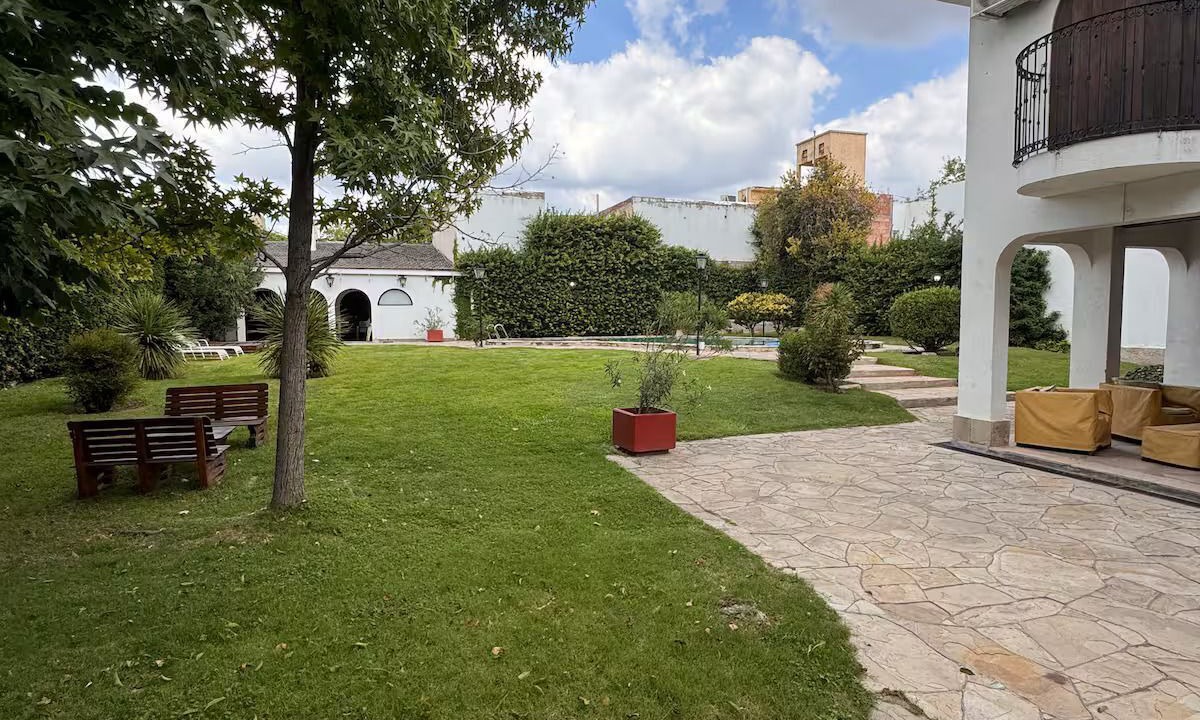 Photo of Outdoor in Mendoza City Center