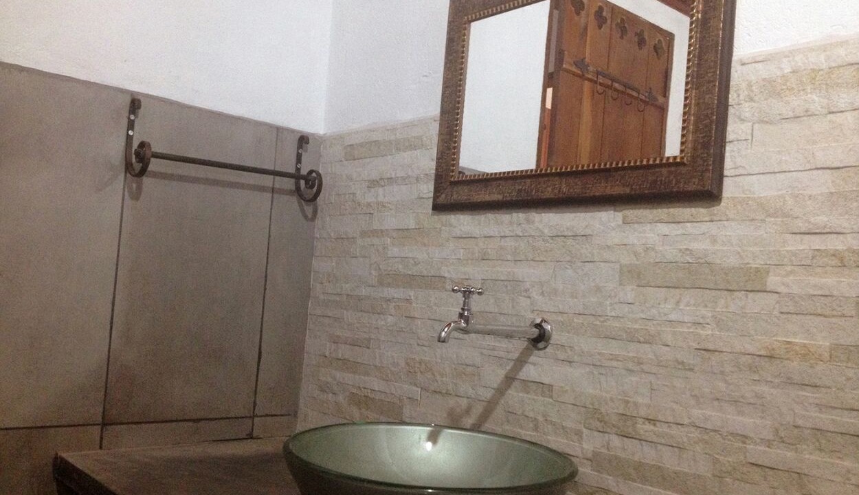 Photo of Bathroom in Igatu