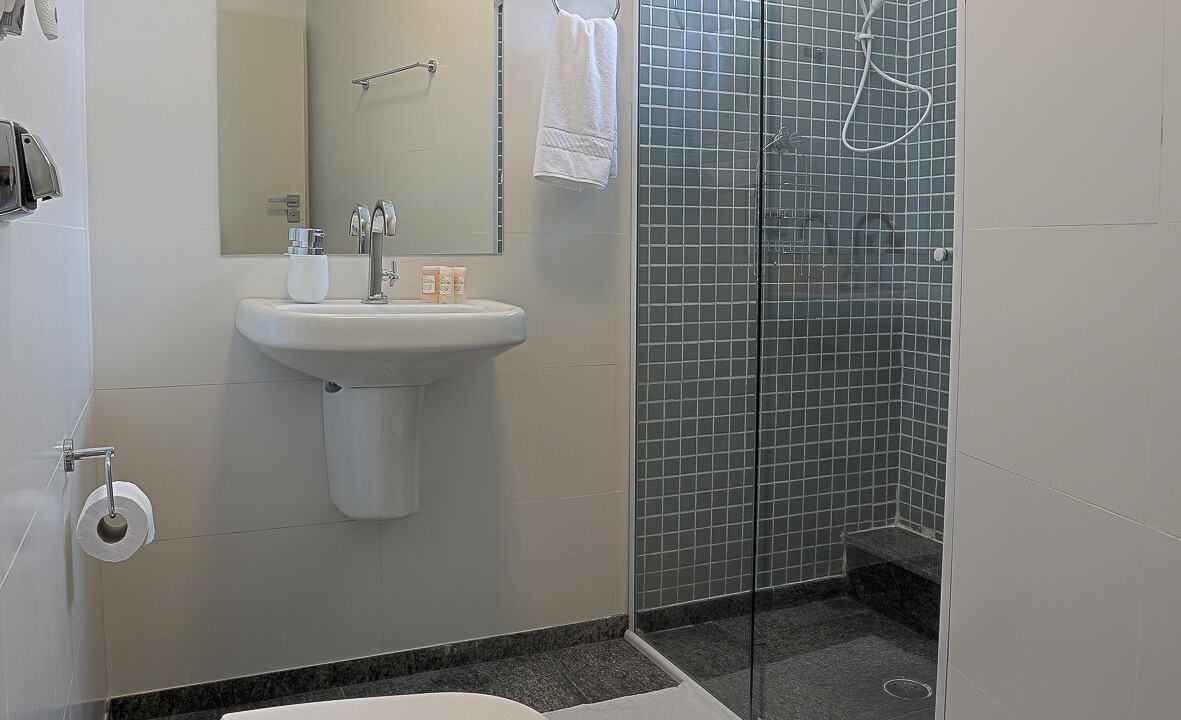 Photo of Bathroom in Ponta da Praia