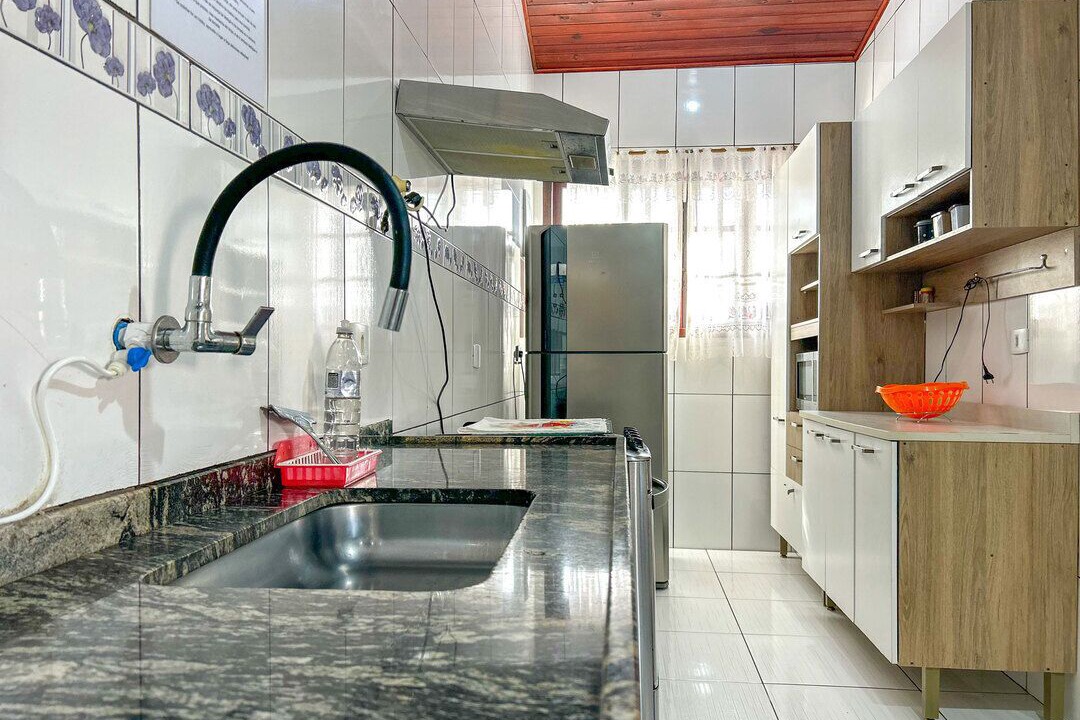 Photo of Kitchen in Morada da Praia