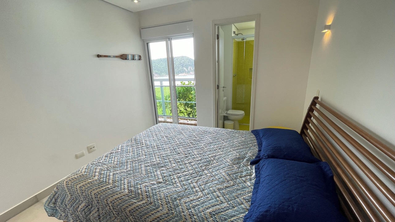 Photo of Bedroom in Peninsula