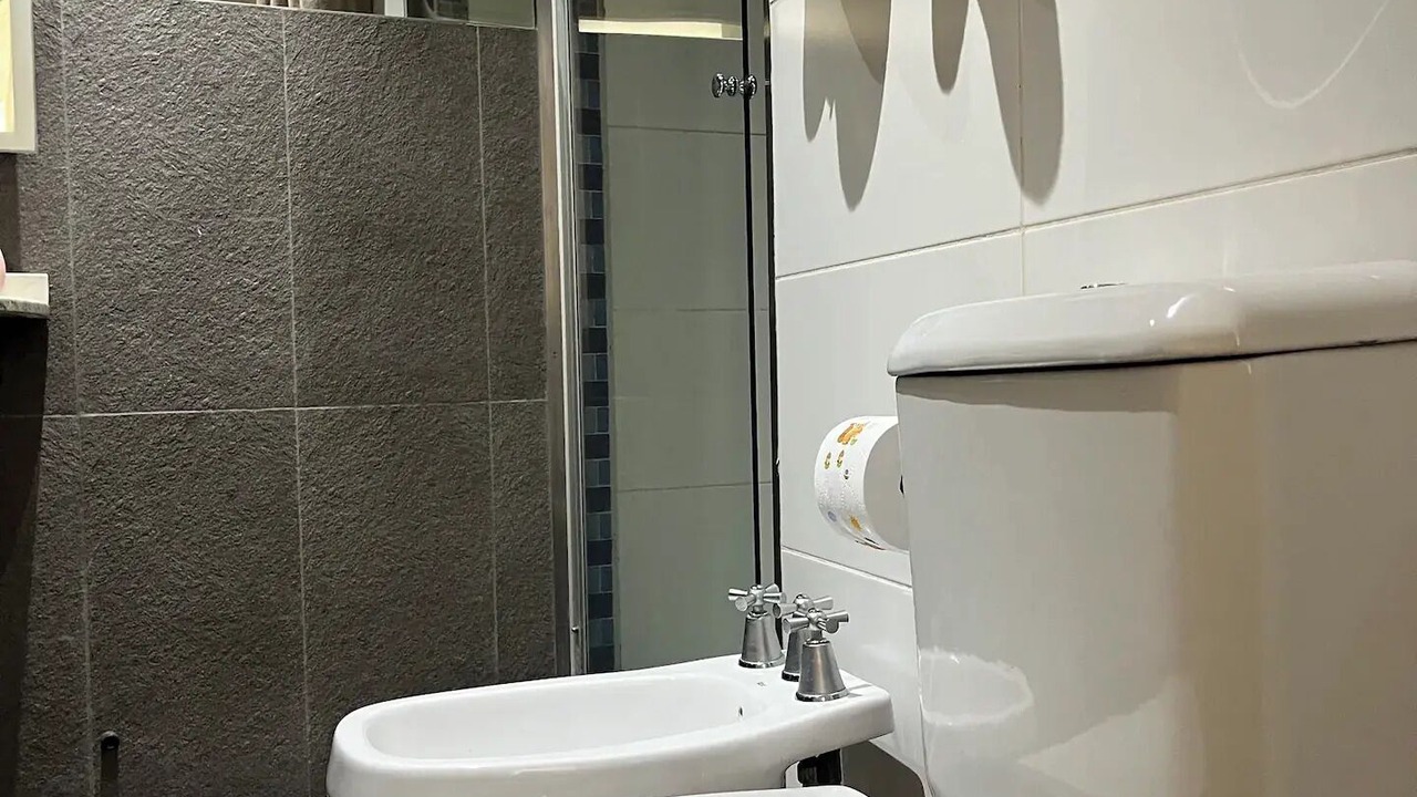 Photo of Bathroom in Microcentro
