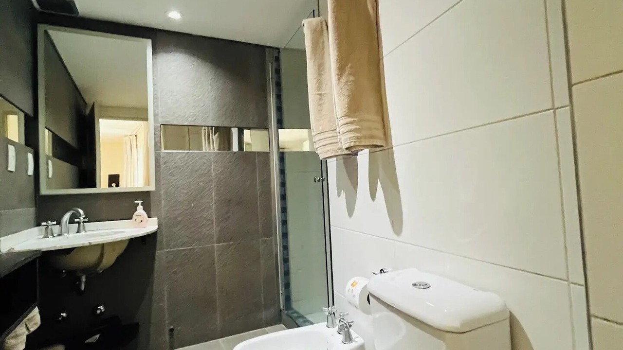 Photo of Bathroom in Microcentro
