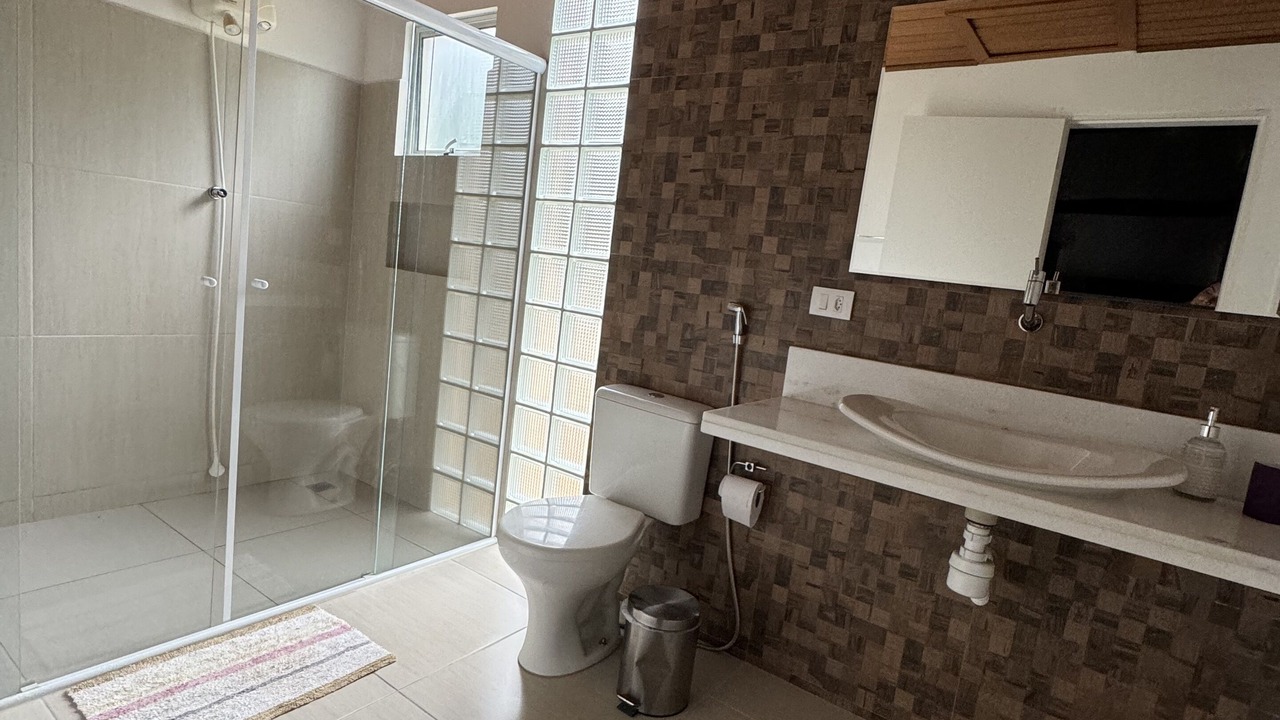 Photo of Bathroom in Veloso
