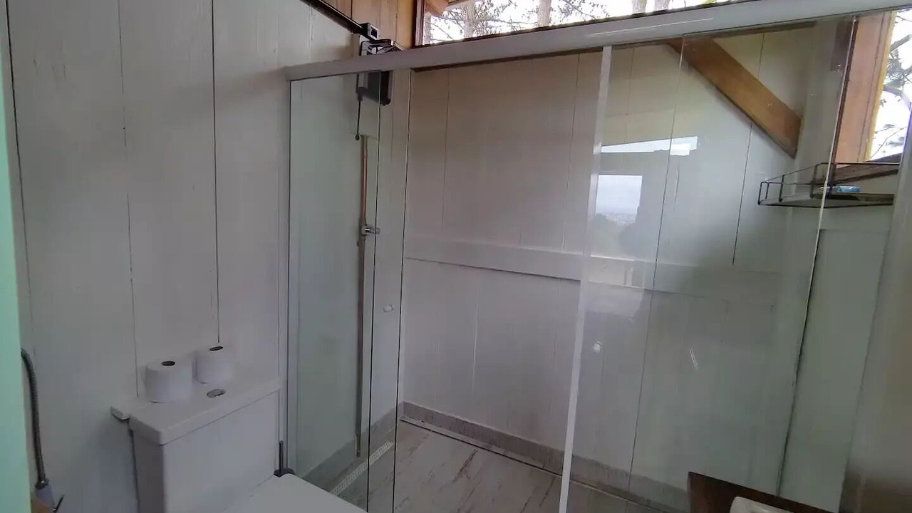 Photo of Bathroom in Ibiuna