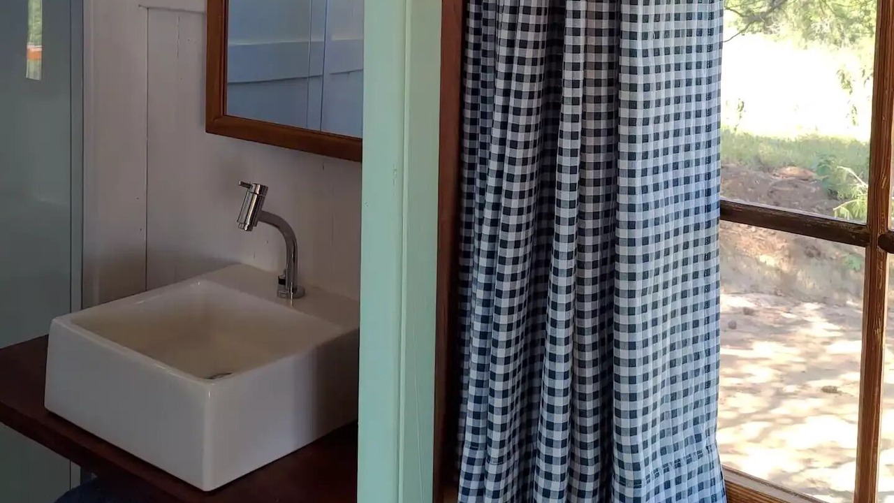 Photo of Bathroom in Ibiuna
