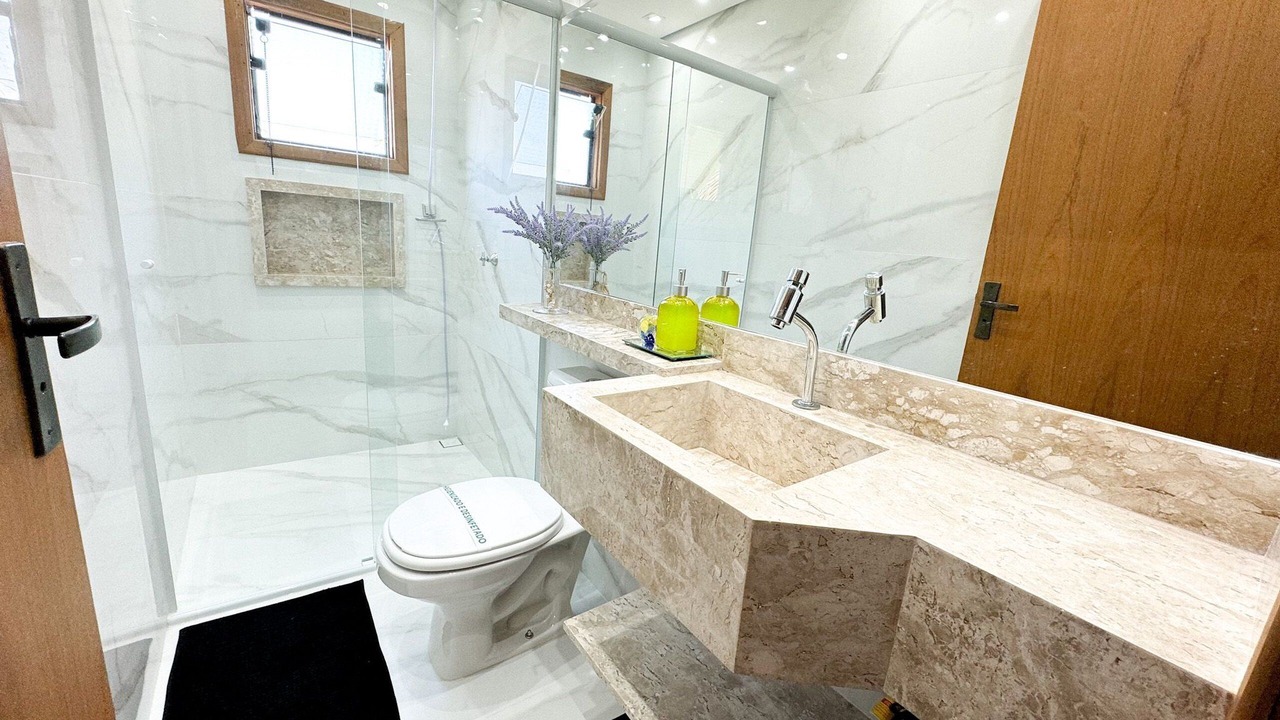 Photo of Bathroom in Caraguatatuba