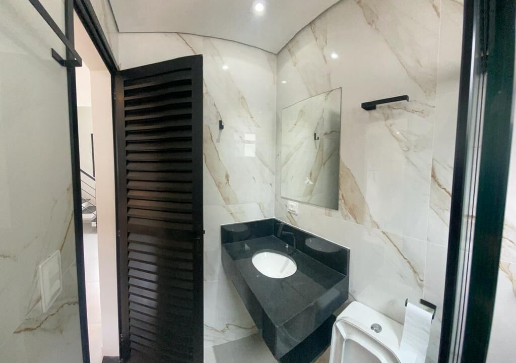 Photo of Bathroom in Boicucanga Beach