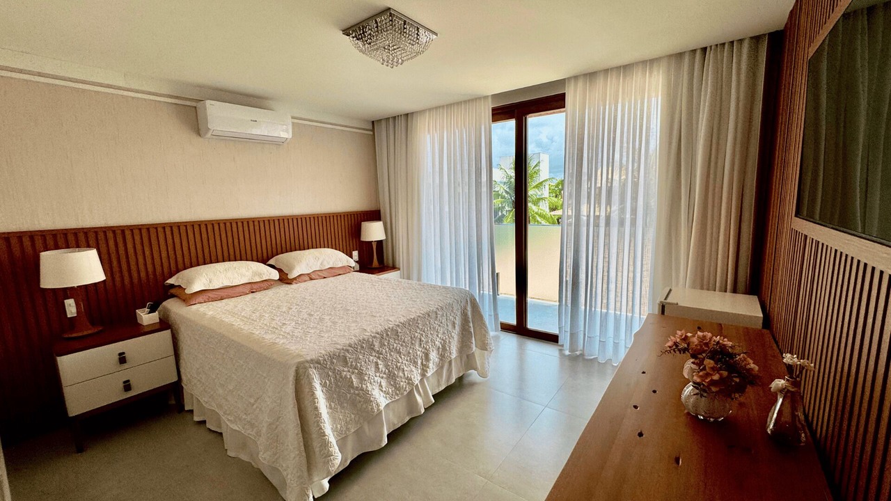 Photo of Bedroom in Itacimirim