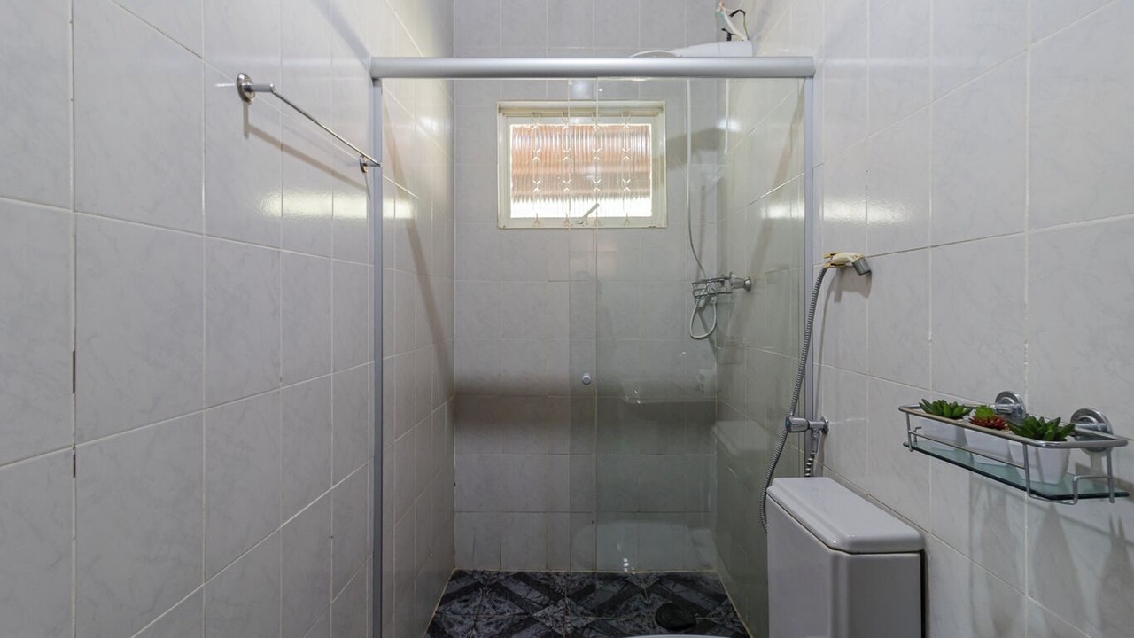 Photo of Bathroom in Igarata