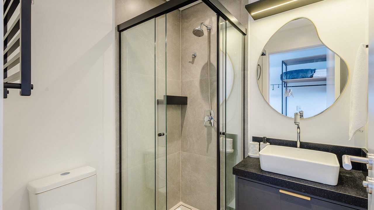 Photo of Bathroom in Praia da Armacao do Itapocoroi