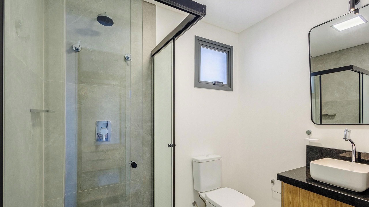 Photo of Bathroom in Praia da Armacao do Itapocoroi