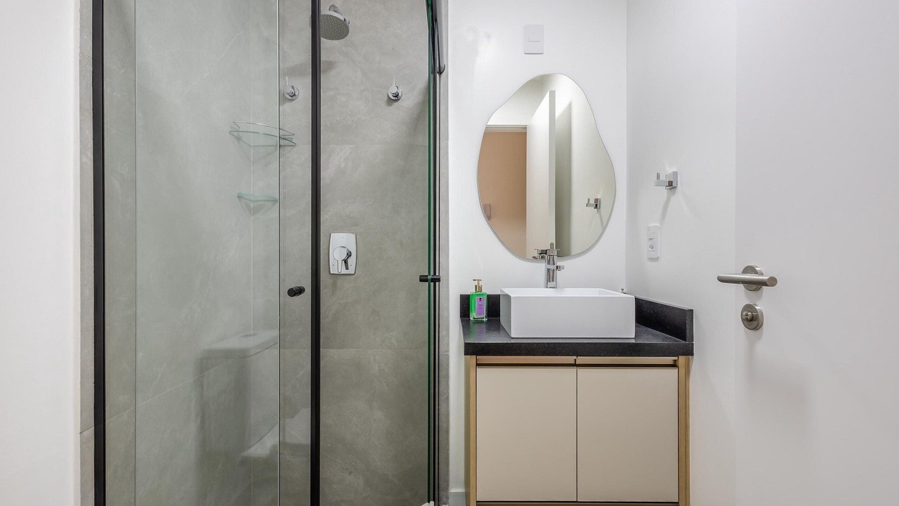 Photo of Bathroom in Praia da Armacao do Itapocoroi
