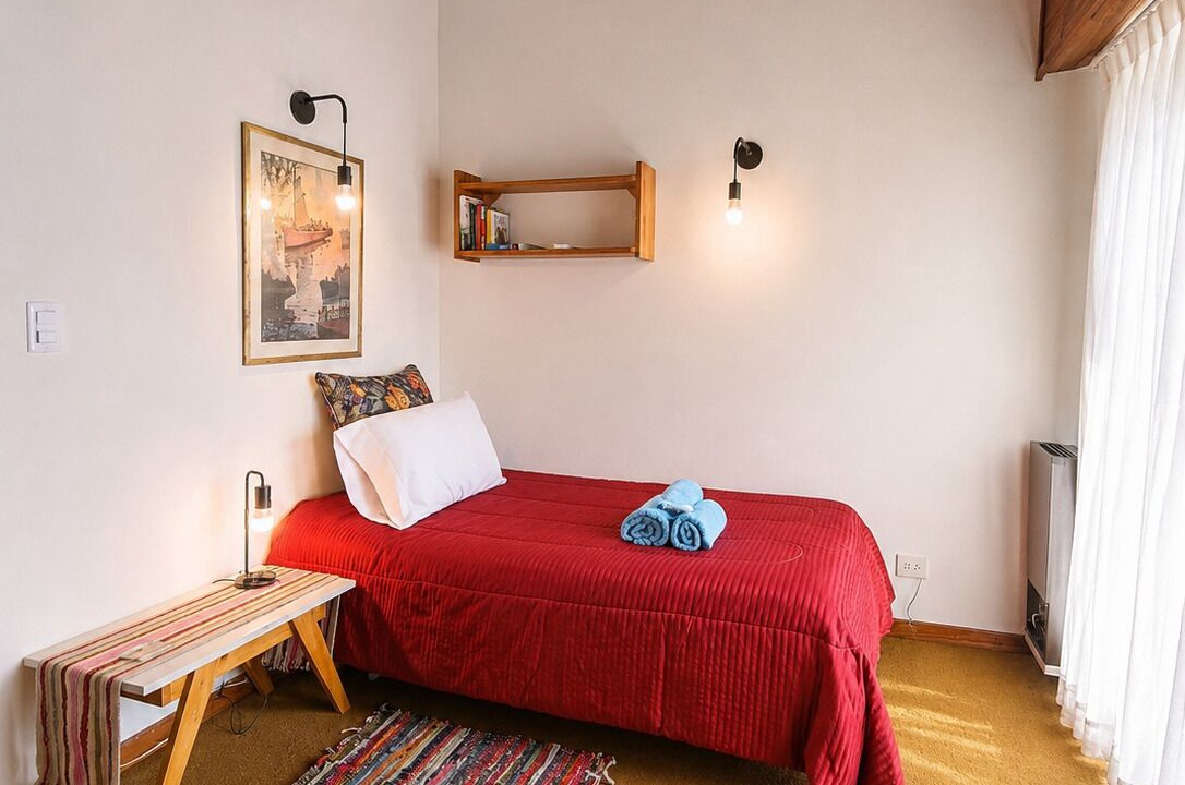 Photo of Bedroom in Martinez