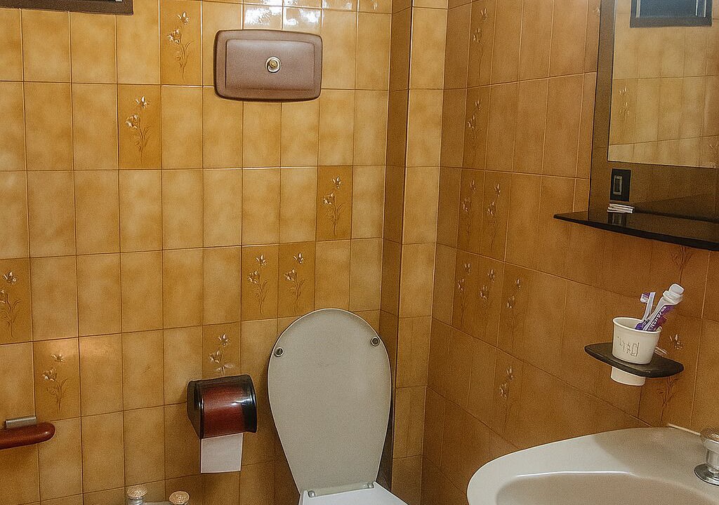 Photo of Bathroom in Martinez