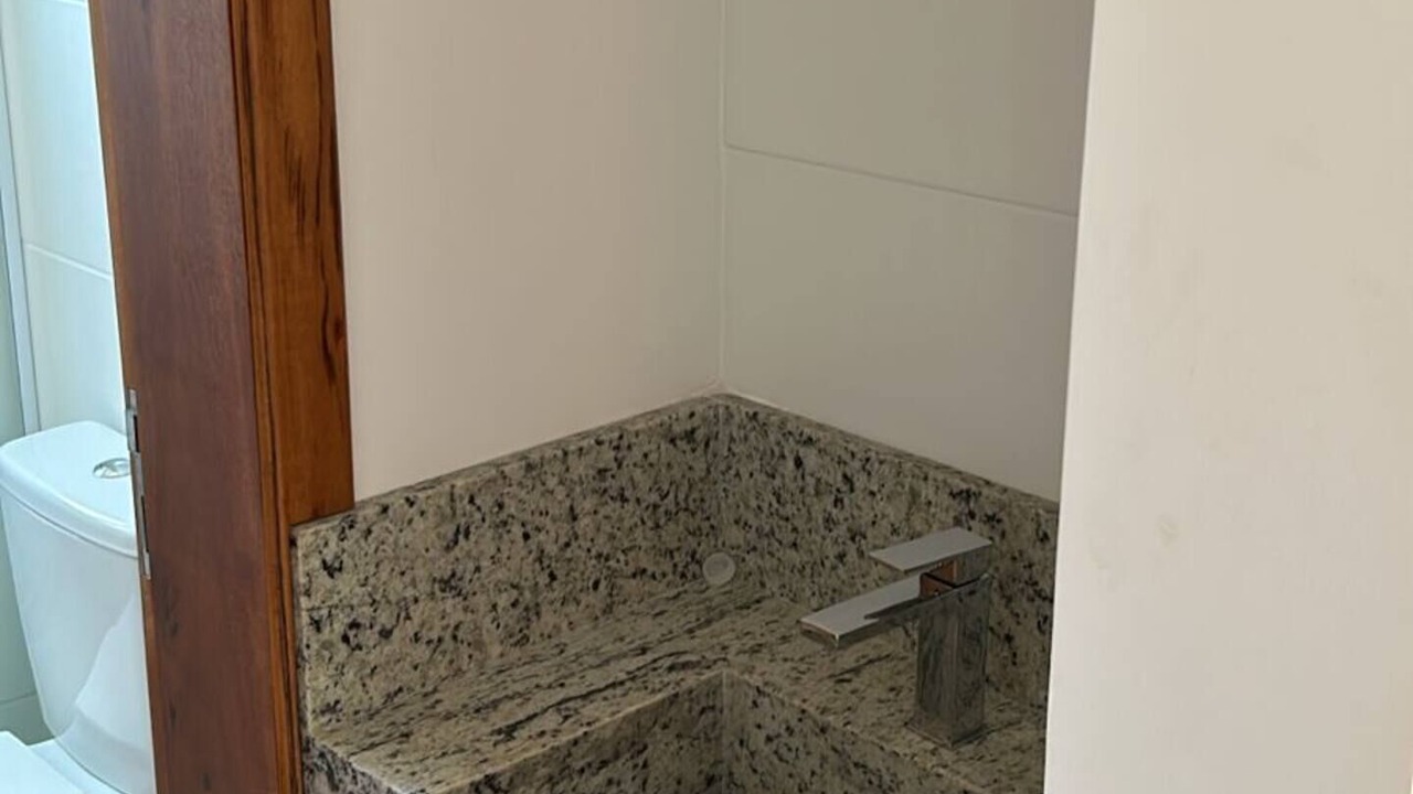 Photo of Bathroom in Praia da Enseada