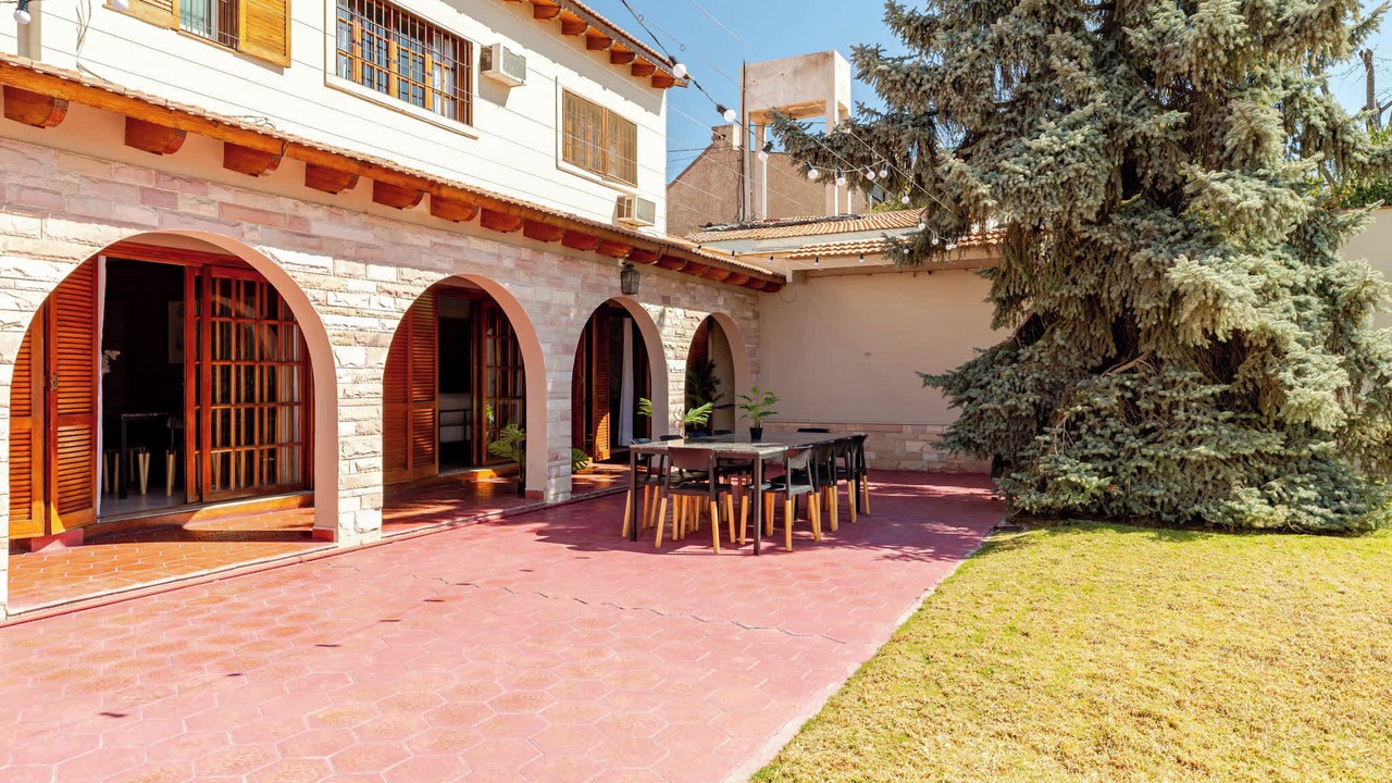 Photo of Outdoor in Godoy Cruz
