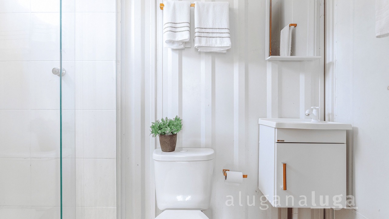 Photo of Bathroom in Laguna