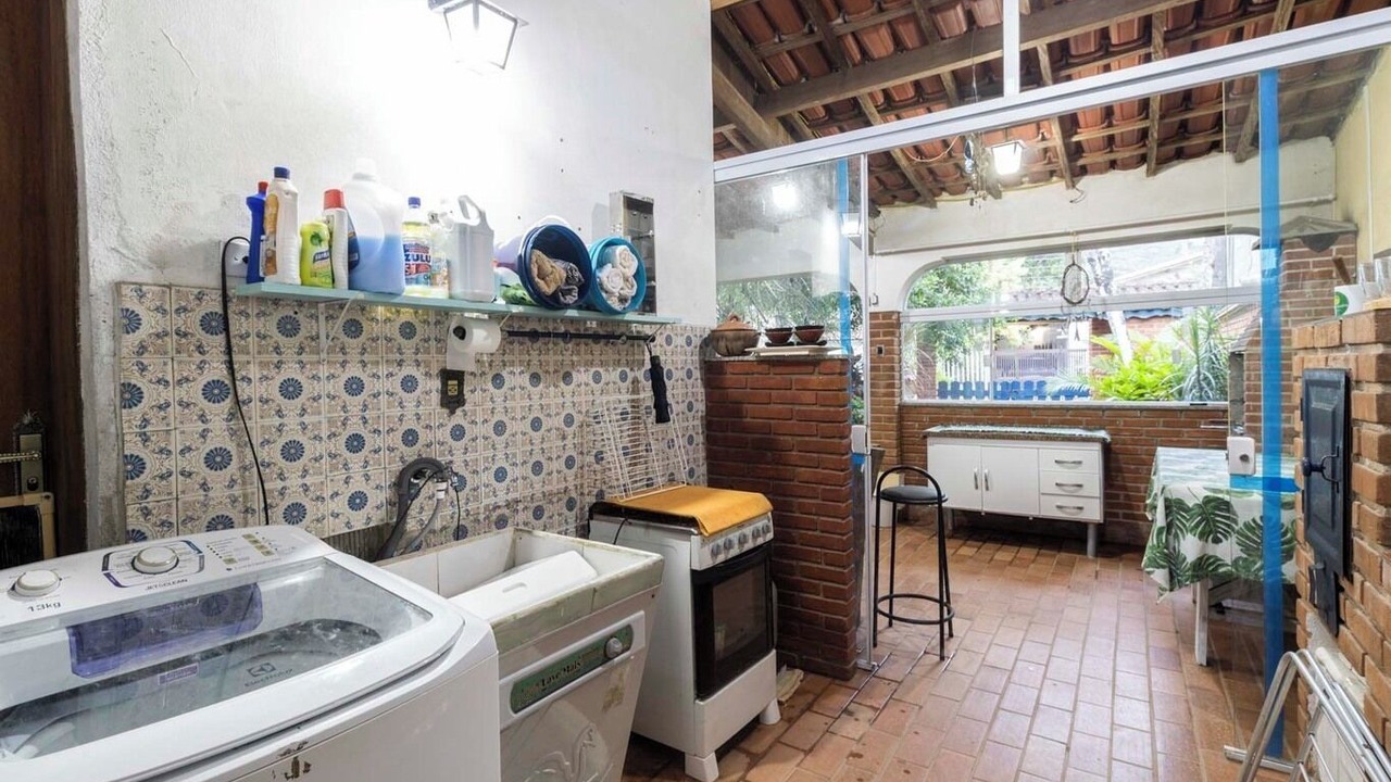Photo of Kitchen in Quinta do Guarau