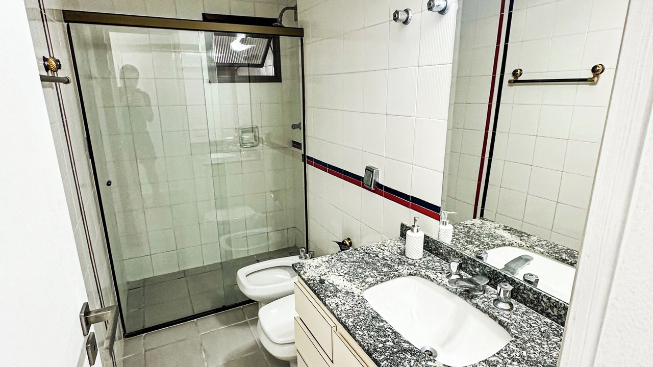Photo of Bathroom in Parque Enseada