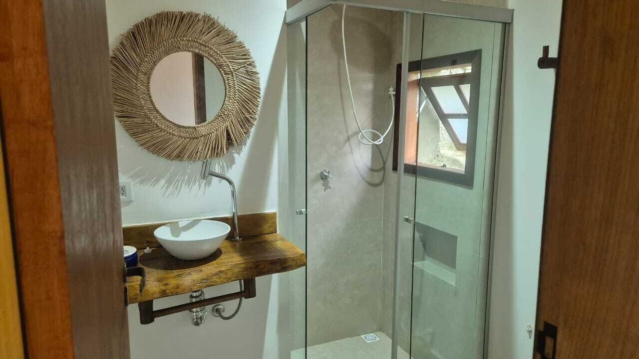 Photo of Bathroom in Itaquanduba