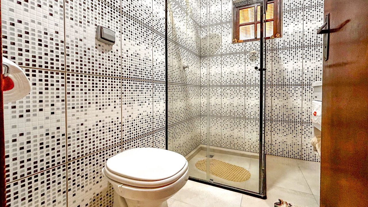 Photo of Bathroom in Salto