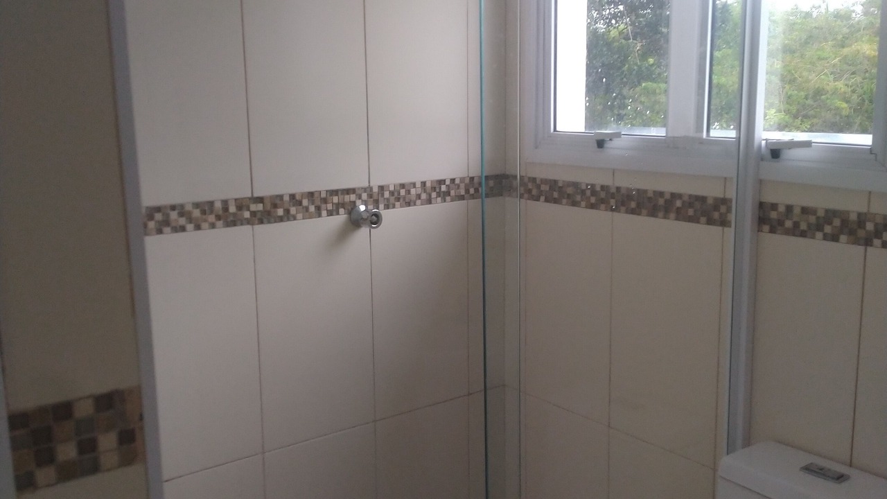 Photo of Bathroom in Guarutuba