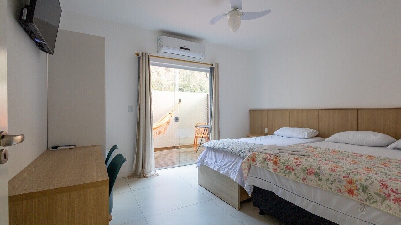 Photo of Bedroom in Pontal da Cruz