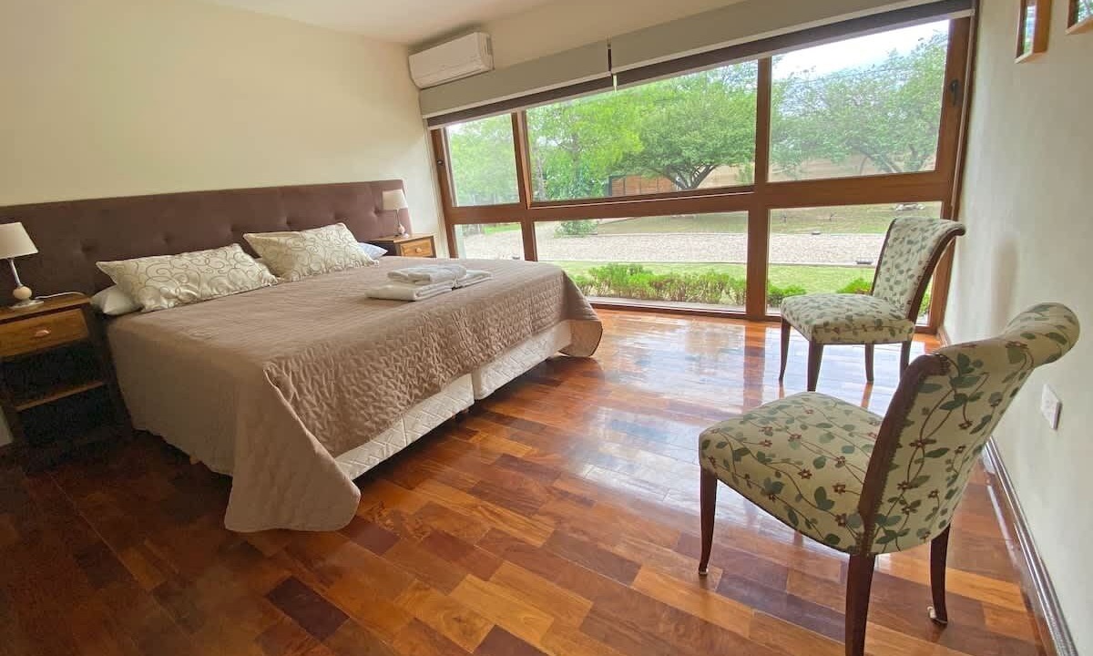 Photo of Bedroom in Villa Amancay