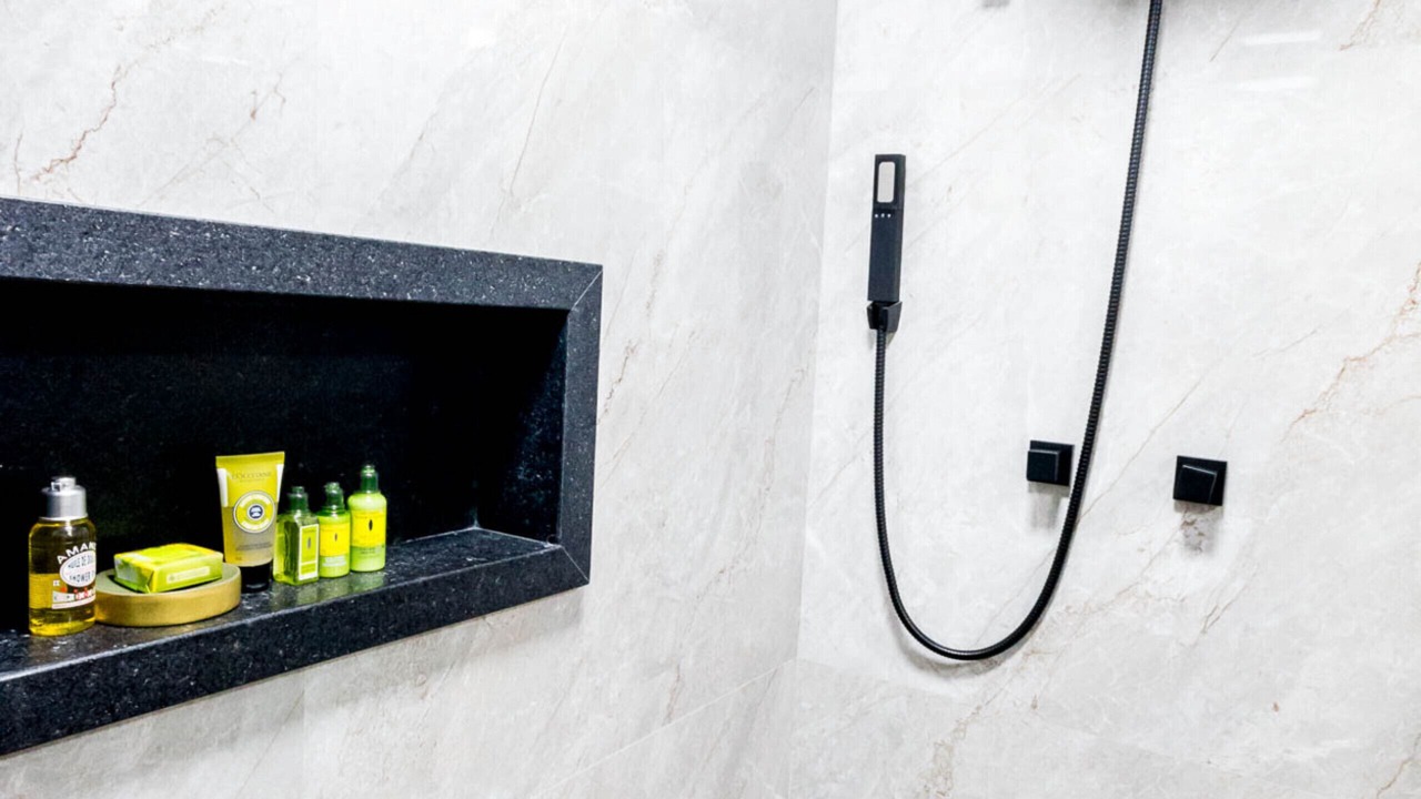 Photo of Bathroom in Alphaville Industrial