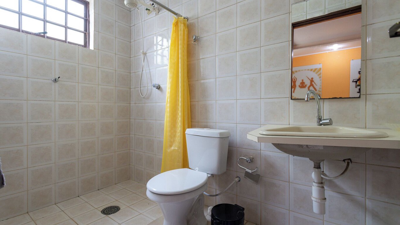 Photo of Bathroom in Mairipora