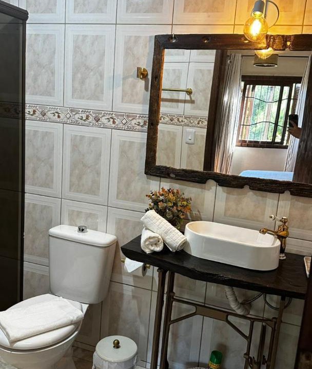 Photo of Bathroom in Bage