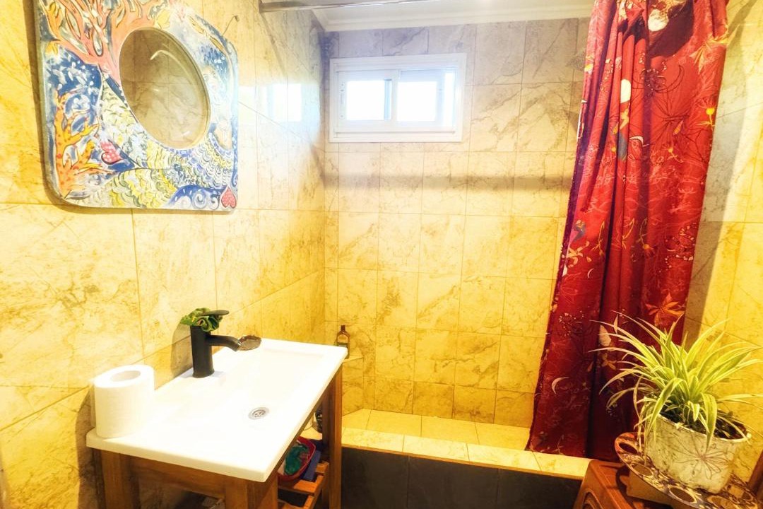 Photo of Bathroom in Nono