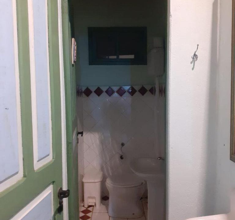 Photo of Bathroom in Sideropolis