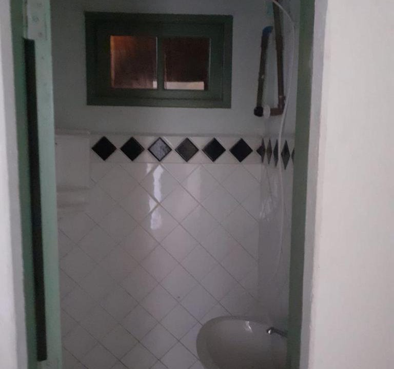 Photo of Bathroom in Sideropolis