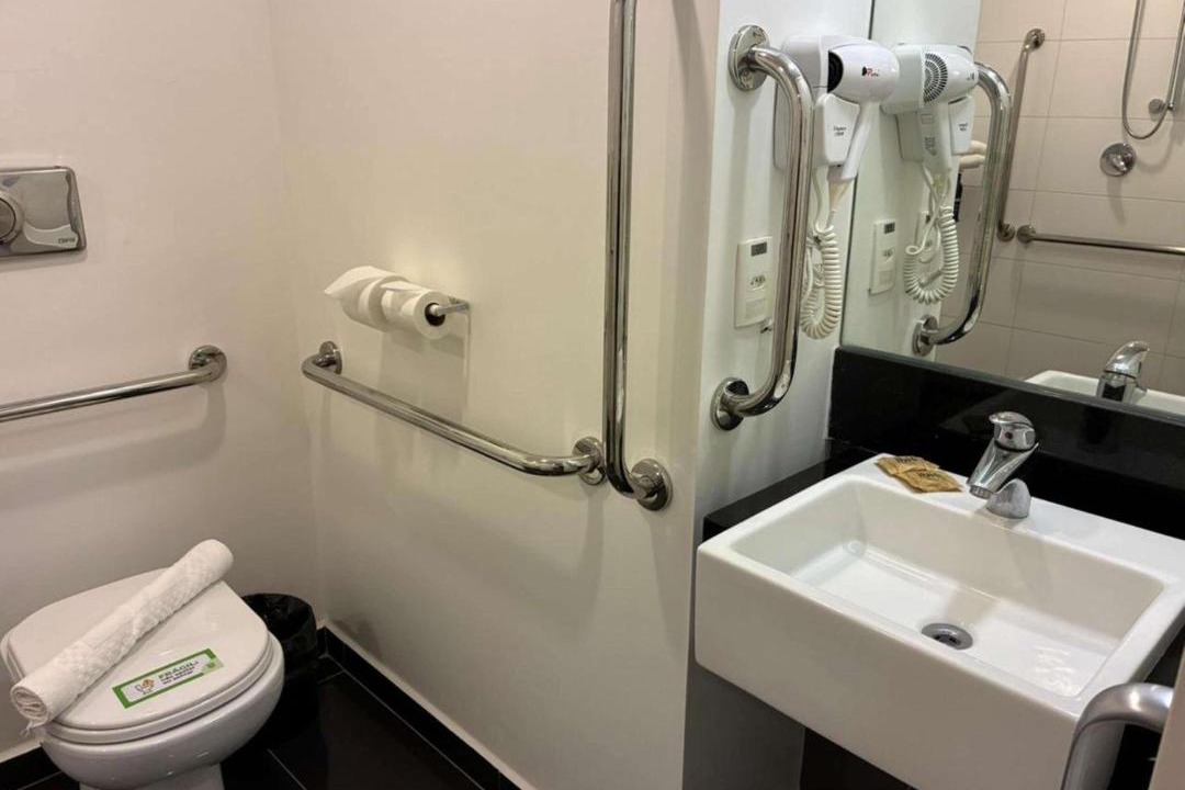Photo of Bathroom in Piracangagua